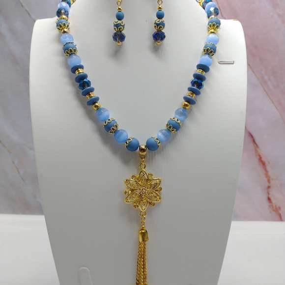 New Handmade Beaded Necklace Set - Picture 1 of 5
